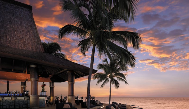 Shangri-La’s Tanjung Aru Resort & Spa-Sunset Bar_1838